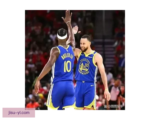 勇士惨败狼队三人合格六人低迷 勇士惨败狼队三人合格六人低迷